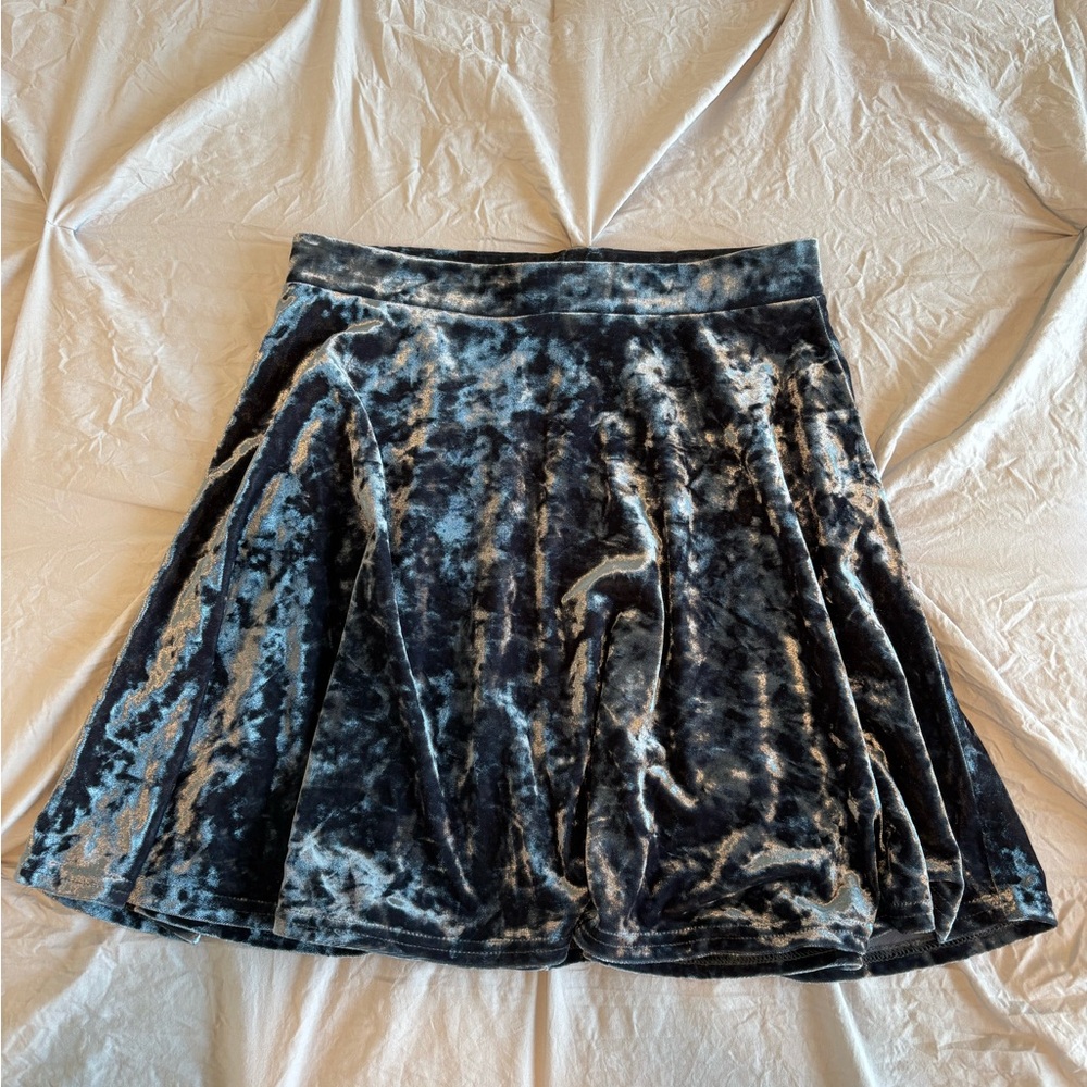 EUC Topshop Velvet Skater Skirt Size 4